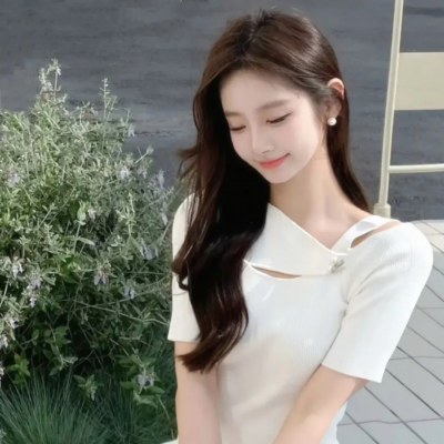 穿书后我靠手镯攻略前任